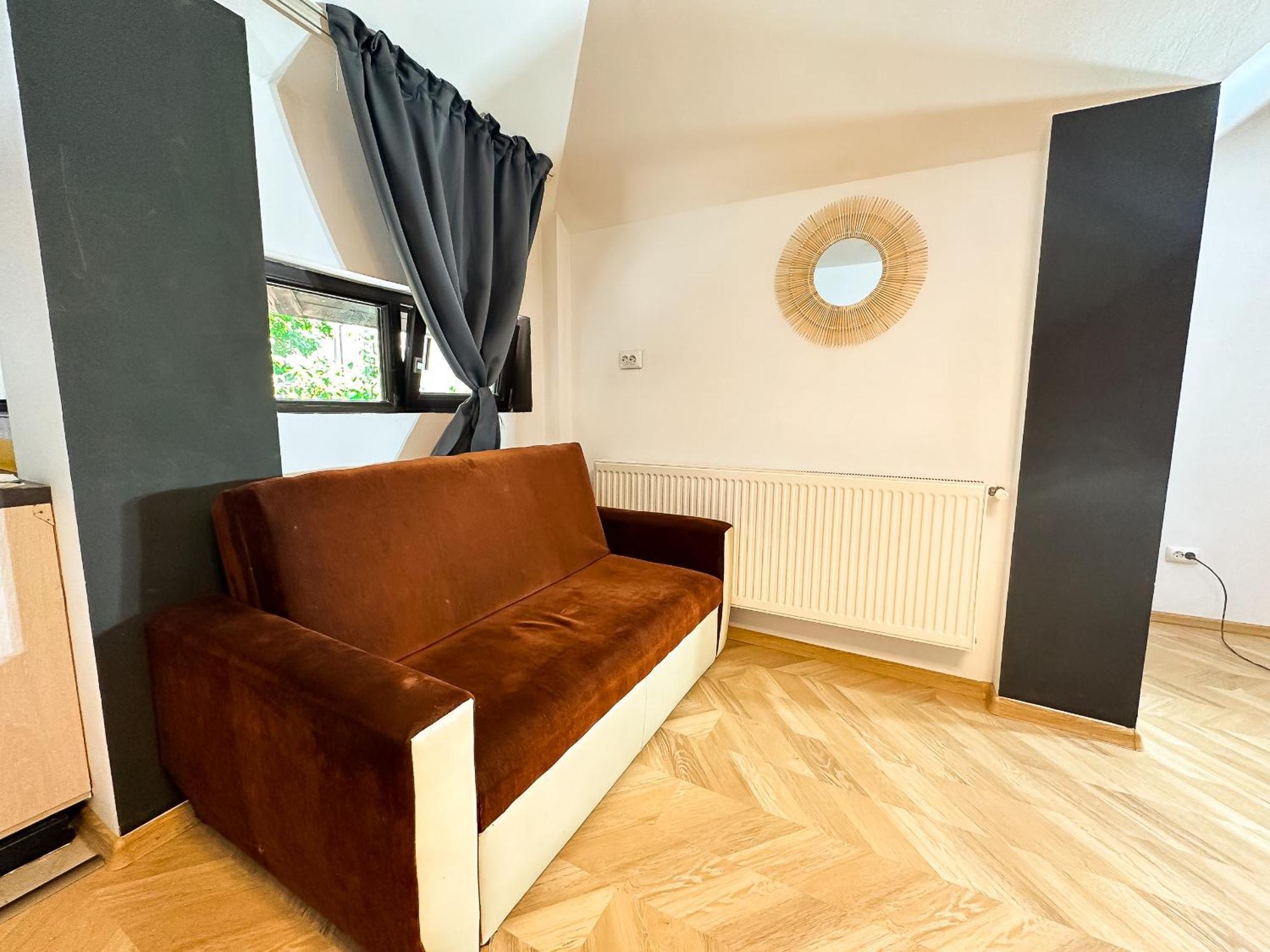 The Vintage - Wonderful Apartment In Best Location Craiova Eksteriør billede
